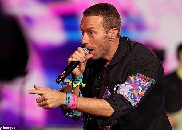 2026 월드컵 결승전 슈퍼볼 스타일 하프타임 쇼 확정…글로벌 시티즌 콜드플레이 공연 썸네일