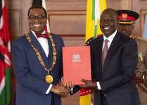 Kenya’s President Ruto awards African Development Bank’s Adesina highest national honour 이미지